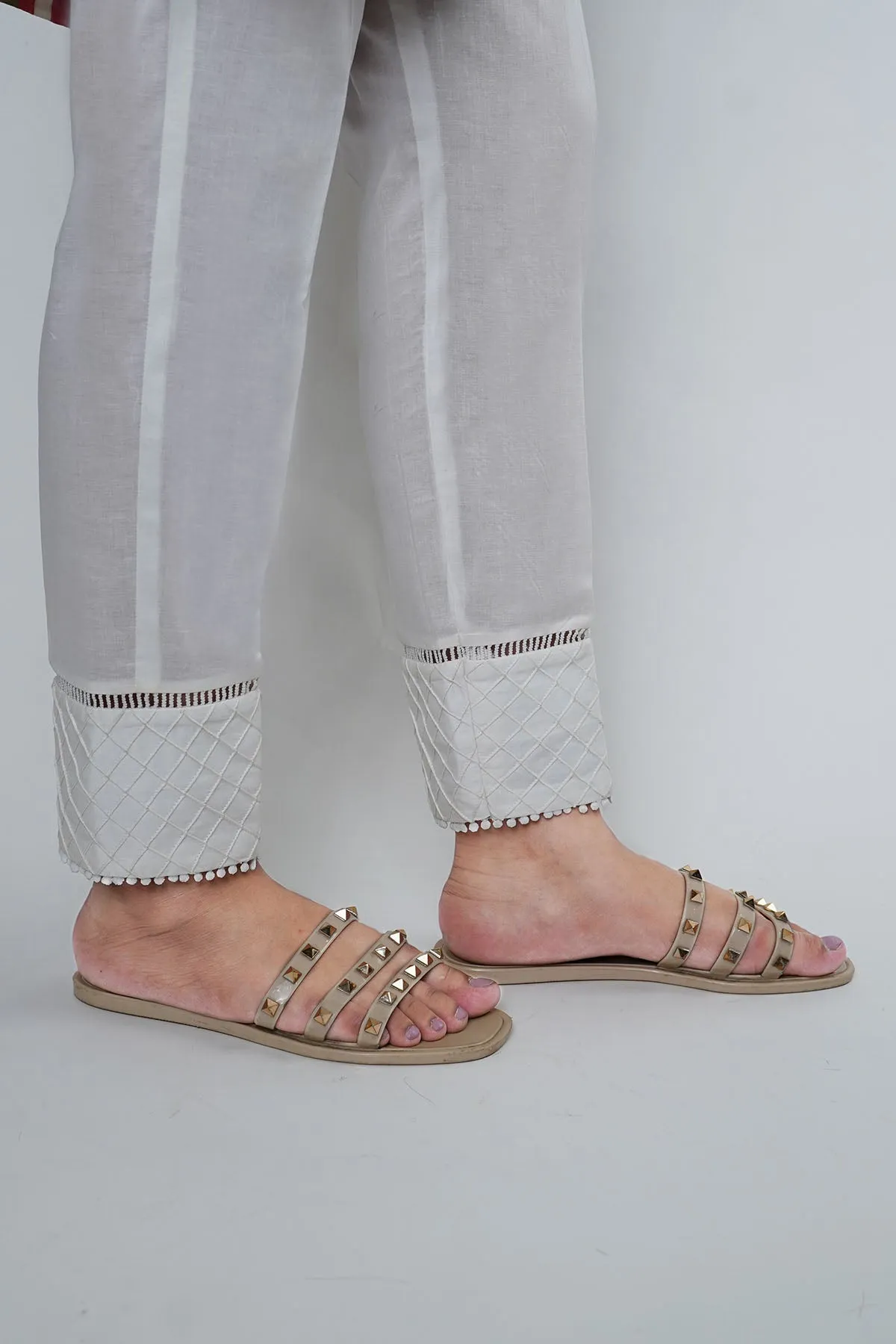 3690-WHITE DYED COTTON TROUSER STITCHED