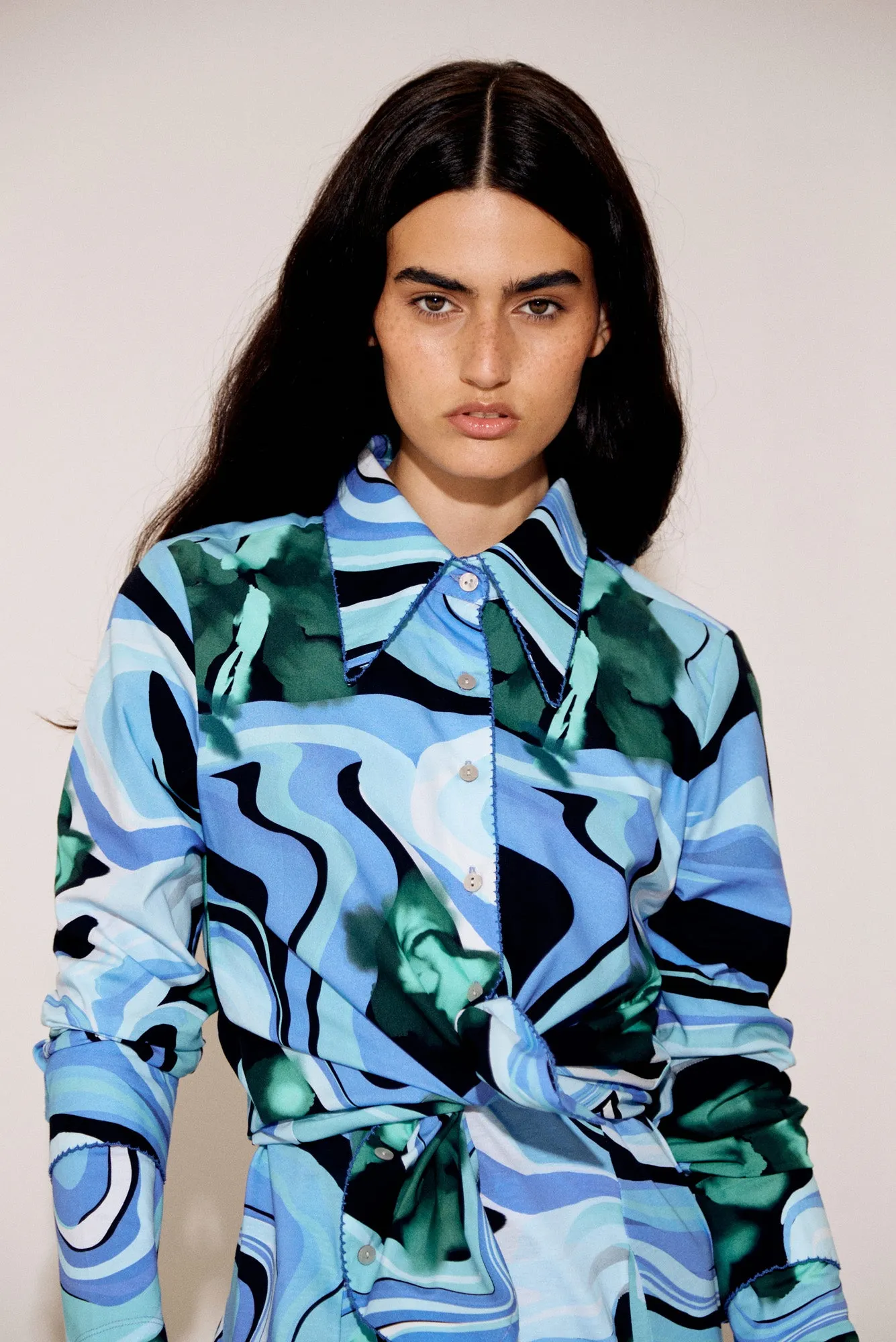 Carmela Blouse in Marmol Verde Print
