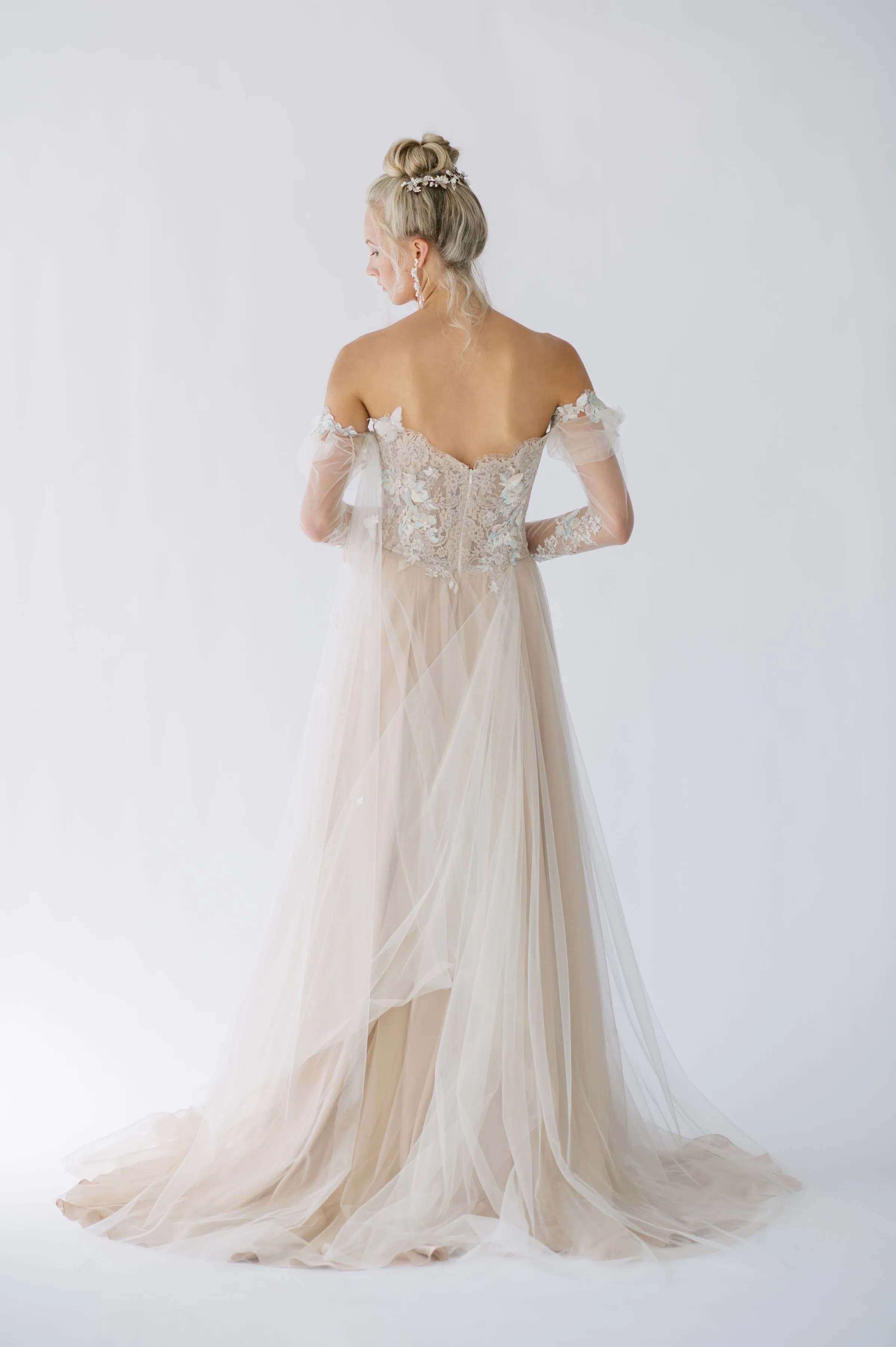 POEME Whimsical Romantic Wedding Dress